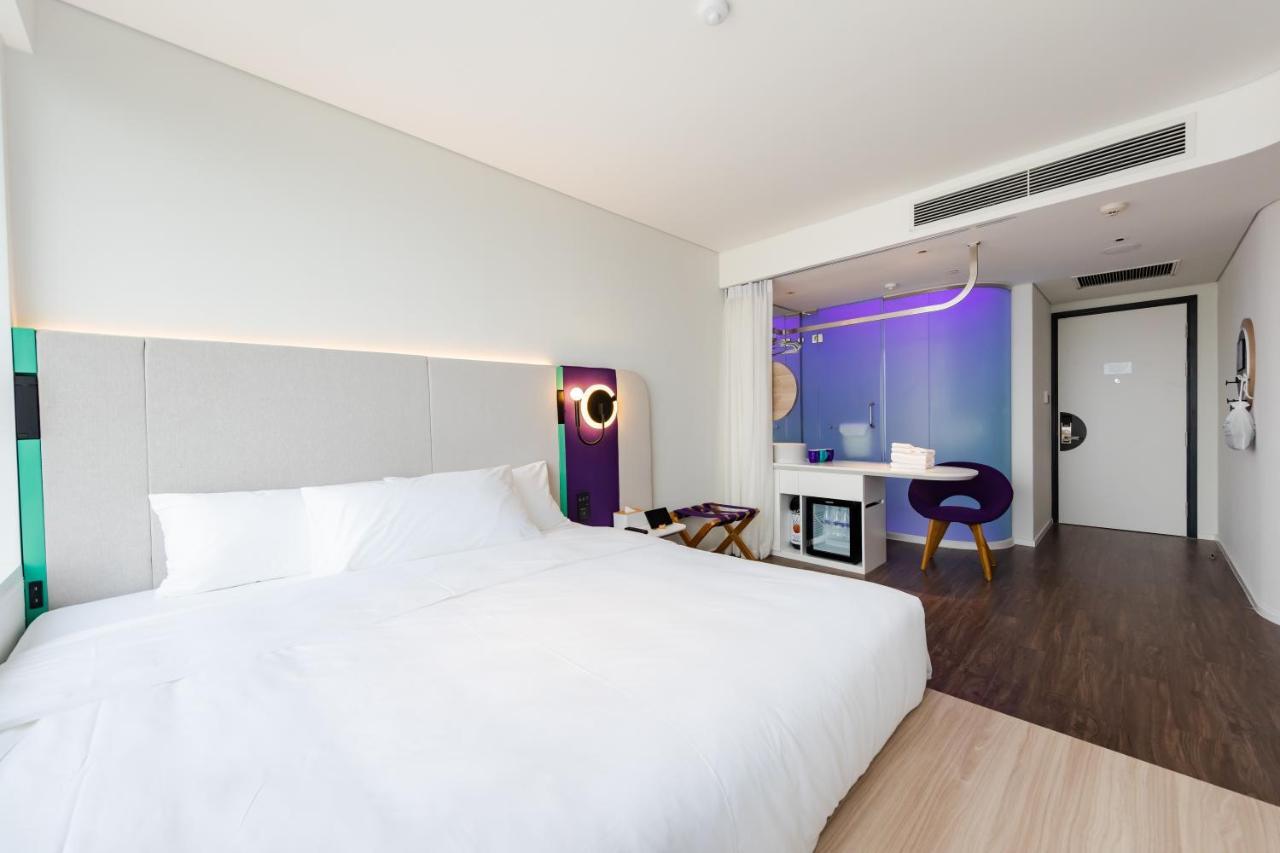 Tru By Hilton Bac Giang City Centre Exterior foto